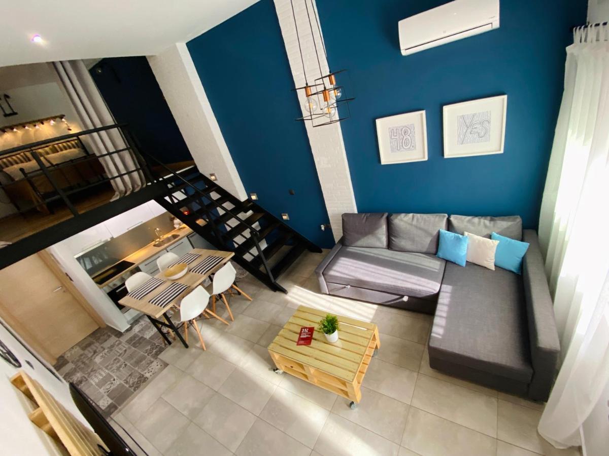 48 Downtown Lofts Apartment เนอาเปรามอส ภายนอก รูปภาพ
