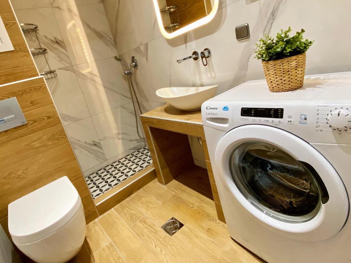 48 Downtown Lofts Apartment เนอาเปรามอส ภายนอก รูปภาพ