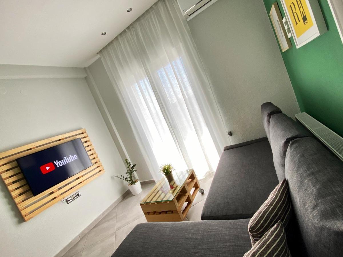 48 Downtown Lofts Apartment เนอาเปรามอส ภายนอก รูปภาพ