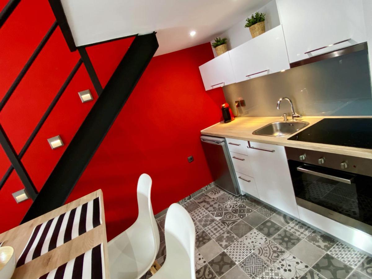 48 Downtown Lofts Apartment เนอาเปรามอส ภายนอก รูปภาพ