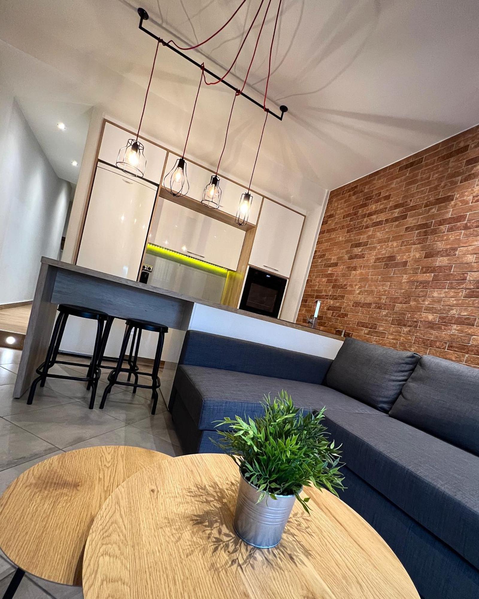 48 Downtown Lofts Apartment เนอาเปรามอส ภายนอก รูปภาพ