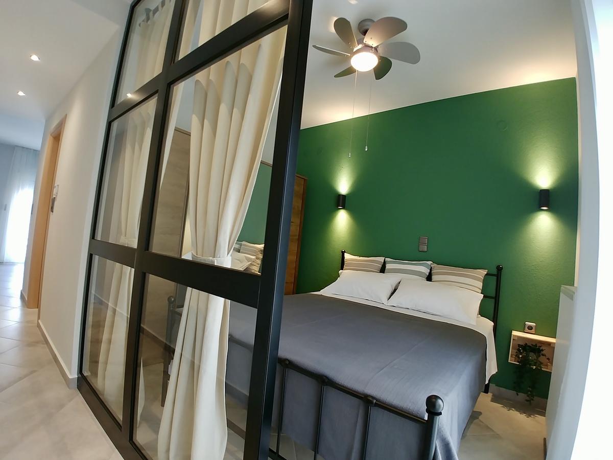 48 Downtown Lofts Apartment เนอาเปรามอส ภายนอก รูปภาพ
