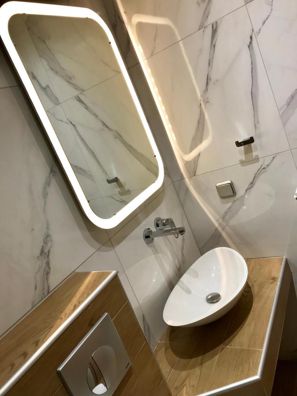 48 Downtown Lofts Apartment เนอาเปรามอส ภายนอก รูปภาพ