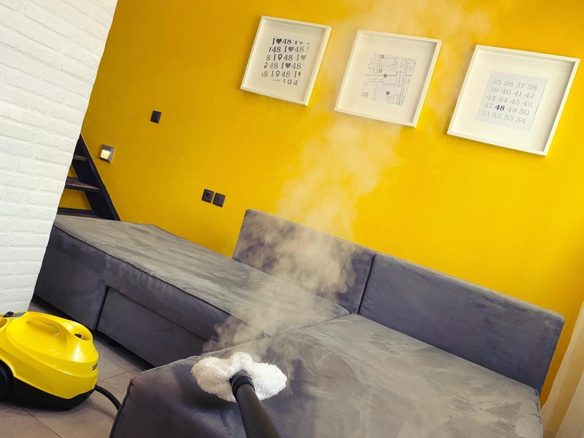 48 Downtown Lofts Apartment เนอาเปรามอส ภายนอก รูปภาพ